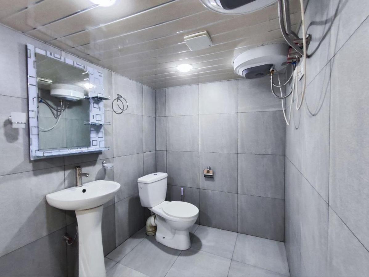 يريفان Guest House In The Small Center المظهر الخارجي الصورة